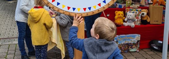 Fair gewinnt beim Drehen am Glücksrad